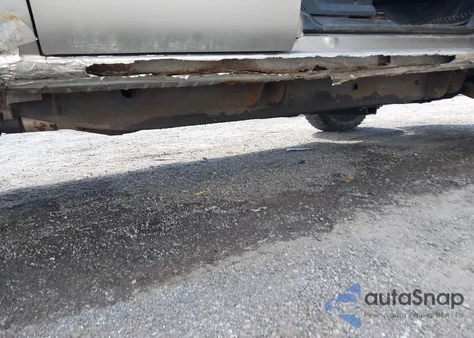 2001 Chevrolet Silverado 2500Hd Lt z USA, uszkodzony, nr VIN 1GCHK29UX1E313785